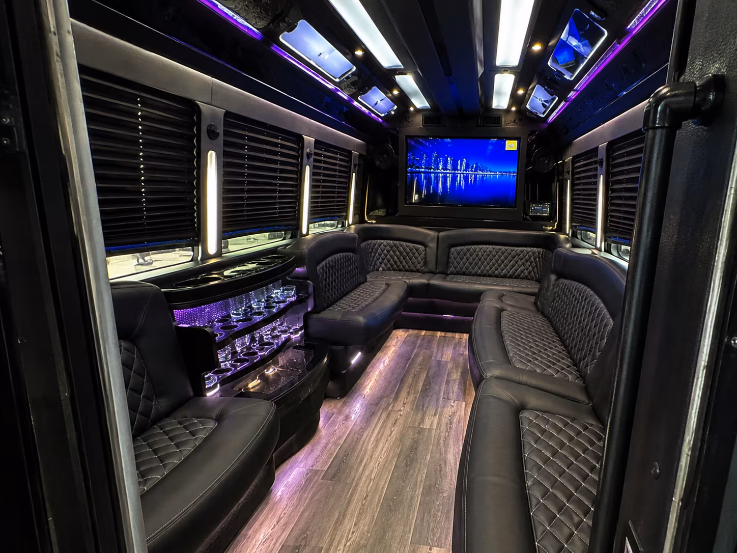 bus rentals for music festivals and outdoor shows near austin and round rock