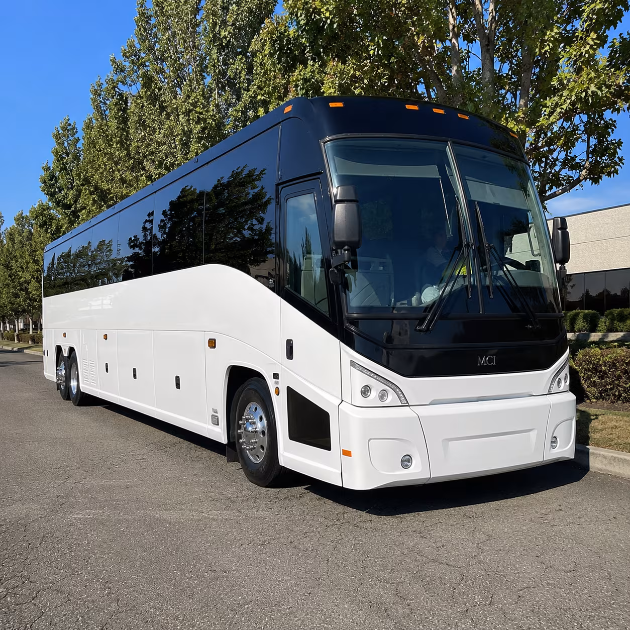 charter buses for round rock trade show groups at the palmer events center