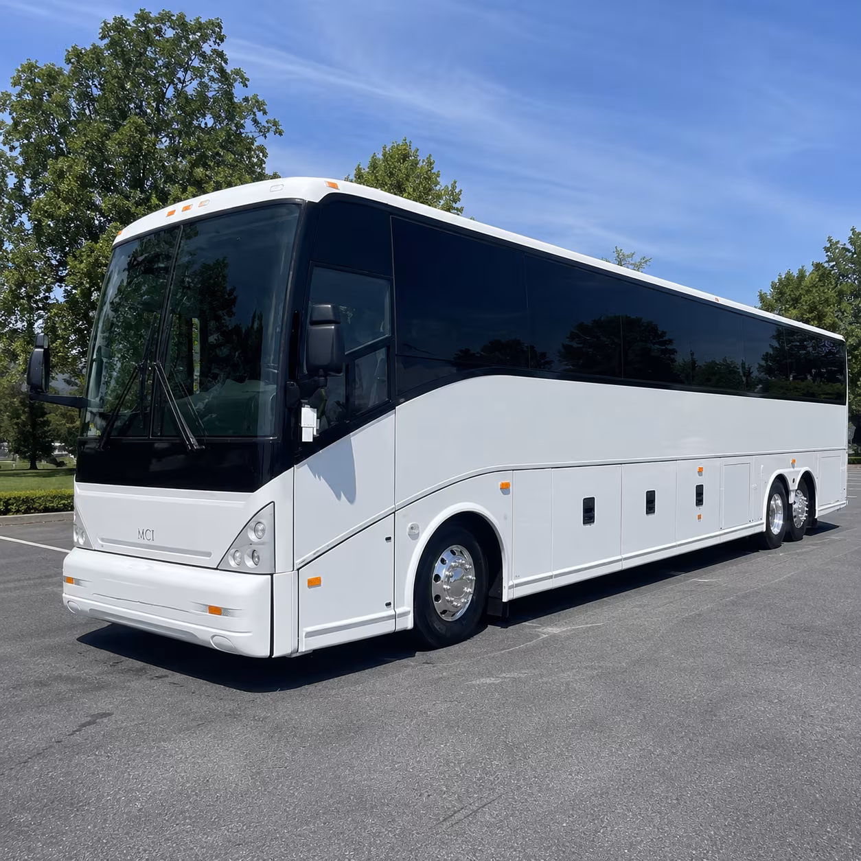 charter buses for round rock youth group retreats and overnight trips
