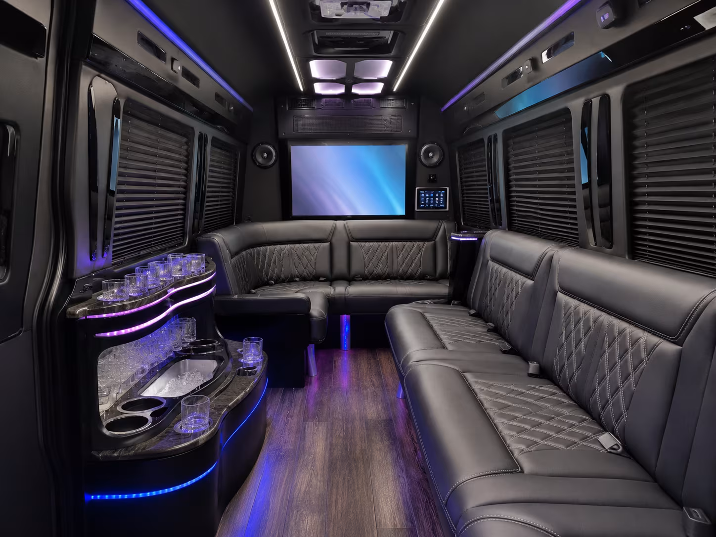 secure transportation for your next prom 3