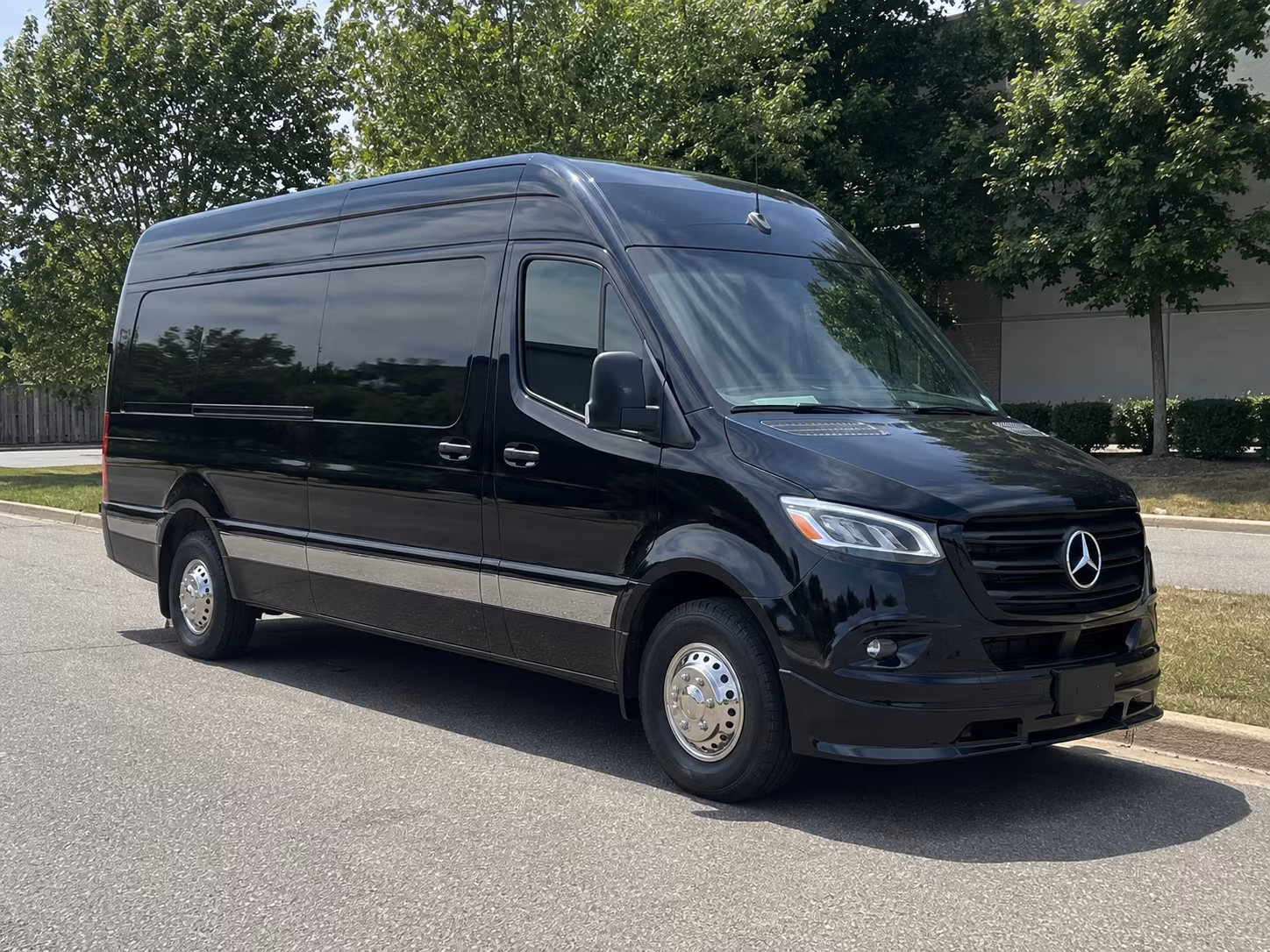 secure transportation for your next wedding 2