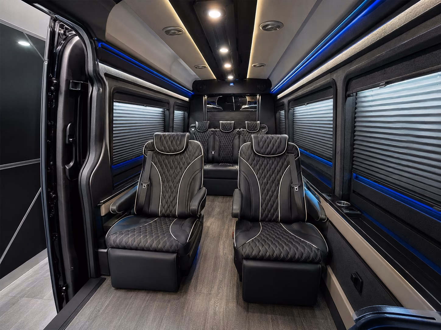 sprinter van and minibus wine tours for smaller groups in round rock
